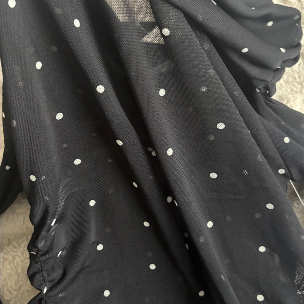 NWT Jolie and Joy Off the shoulder polka dot blouse - Picture 4 of 4